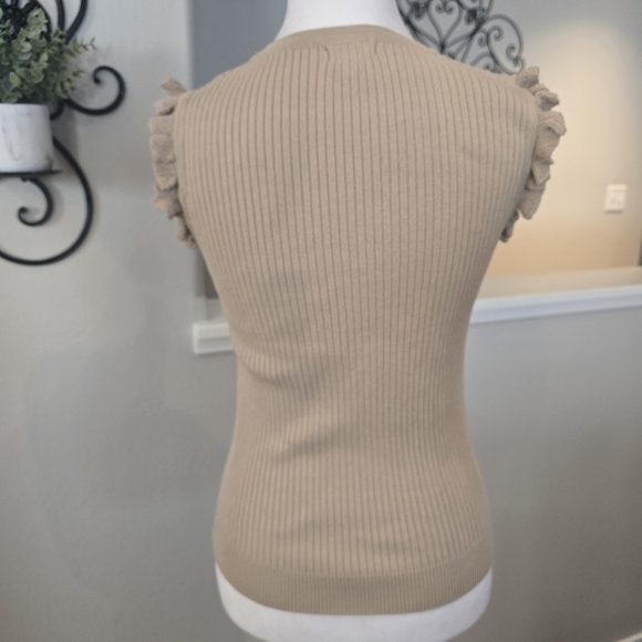 La Miel Diane Womens Ribbed Ruffle Sleeveless Top Size Small‎ NWOT - Picture 2 of 4